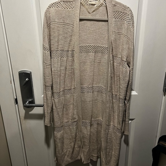 Knitted Cardigans - Picture 2 of 10